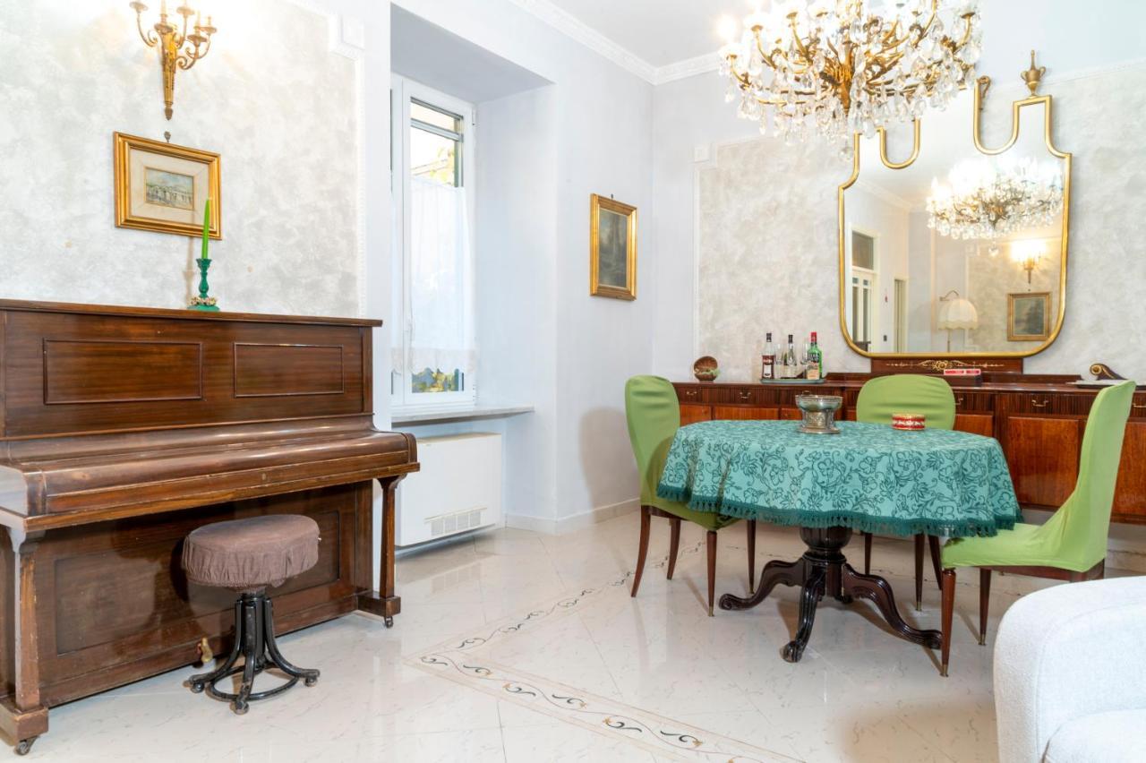 Deluxe Apartment With Garden In Vomero Napoli Eksteriør bilde