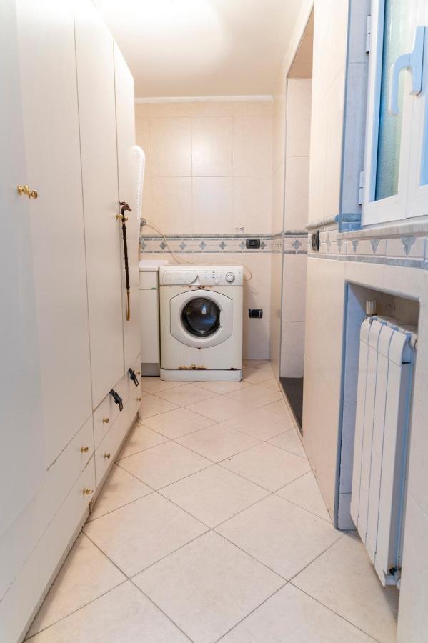 Deluxe Apartment With Garden In Vomero Napoli Eksteriør bilde